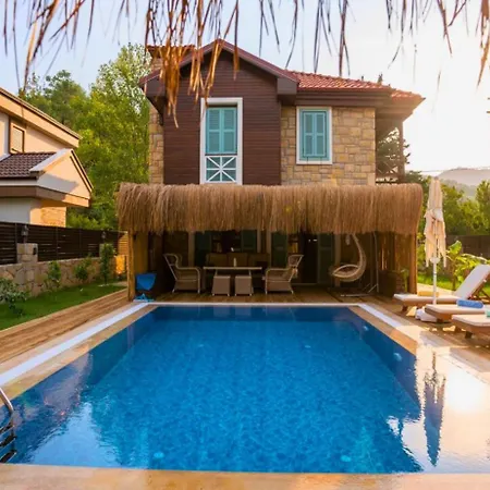 Hotel Marmaris Camli Mahallesinde Luex Dizayn Edilmis Luxury Muğla